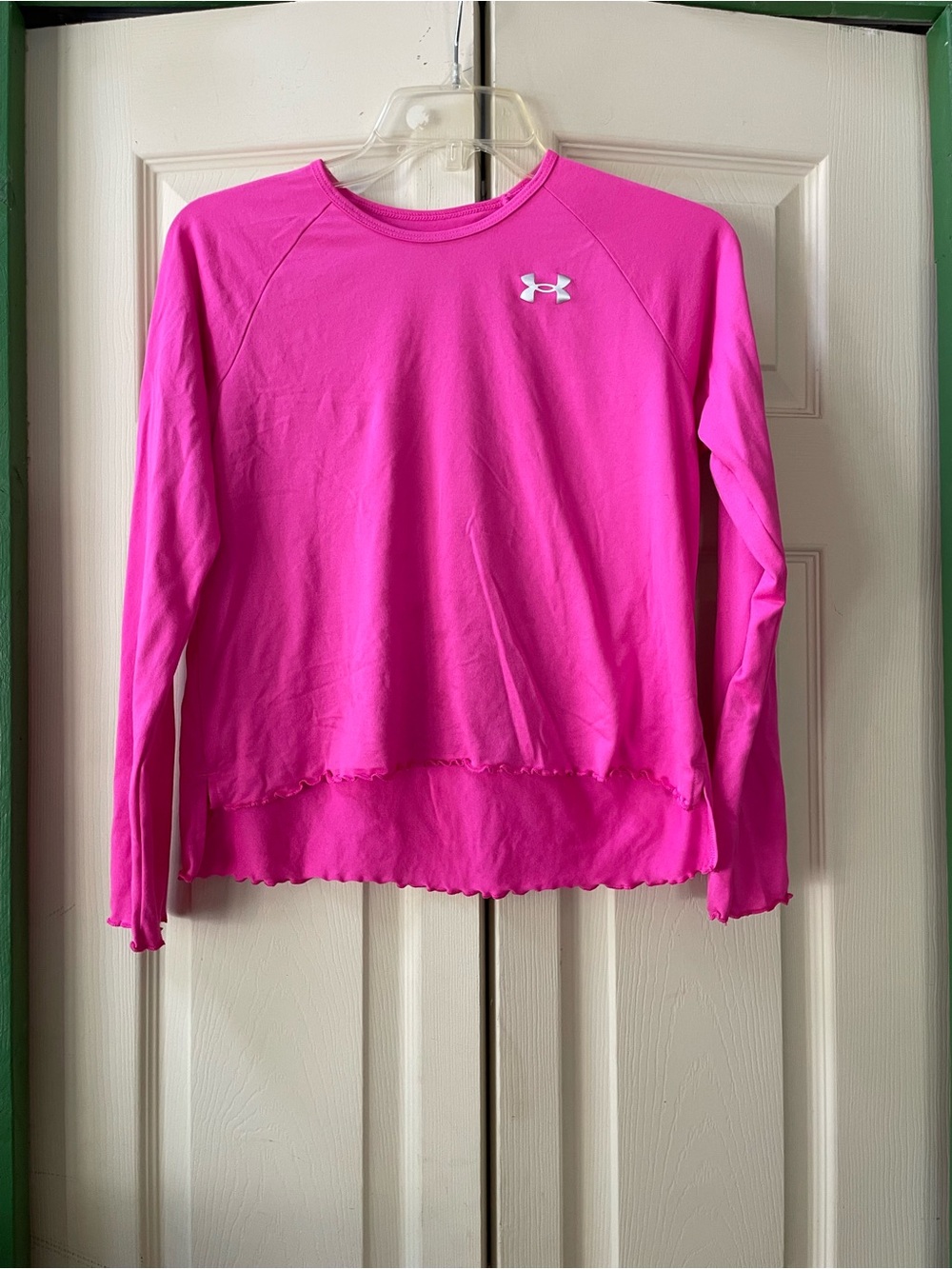 Under Armour Girls Bright Pink Long Sleeve Performance Top